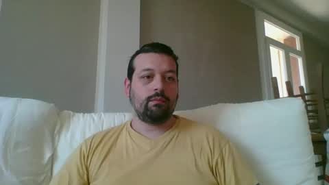 Snapshot of italianbigboy932 chatting on April 24, 2026, 9:45 am italianbigboy932 online show from April 24, 2026, 9:45 am