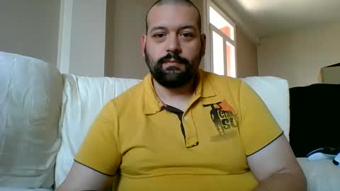 Snapshot of italianbigboy932 chatting on May 20, 2026, 11:38 am italianbigboy932 online show from May 20, 2026, 11:38 am
