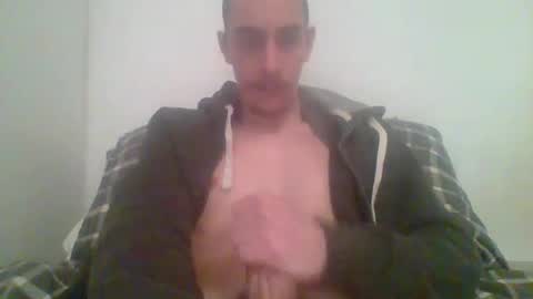 italianboy2894 online show from March 30, 2026, 11:33 am