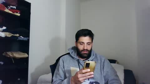 italianboybcn online show from March 2, 2025, 6:59 am