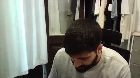 italianboybcn online show from October 10, 2025, 7:51 am