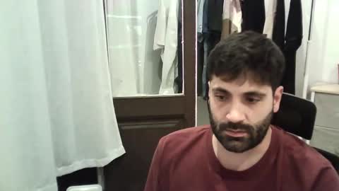 italianboybcn online show from November 13, 2025, 8:19 pm