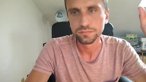 Snapshot of italiano116116 chatting on July 16, 2026, 4:57 pm italiano116116 online show from July 16, 2026, 4:57 pm