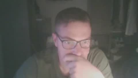 S online show from October 18, 2025, 6:41 pm