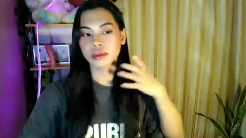 Snapshot of its_chloe20 chatting on June 14, 2026, 1:13 pm its_chloe20 online show from June 14, 2026, 1:13 pm