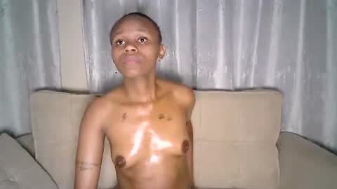 coco shum online show from December 3, 2025, 10:52 pm