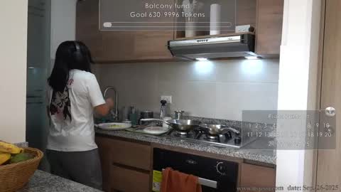 Jessi online show from September 26, 2025, 6:12 pm