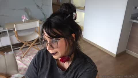 Snapshot of its_jessi chatting on July 10, 2026, 8:55 pm Jessi online show from July 10, 2026, 8:55 pm