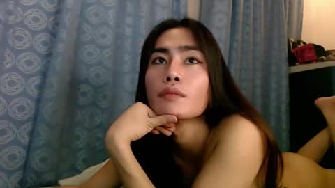 its_me_vanesa online show from November 25, 2025, 1:55 pm