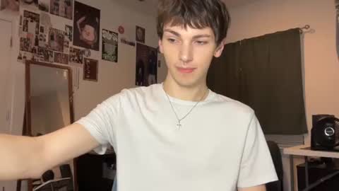 Rowan online show from September 25, 2025, 2:04 am