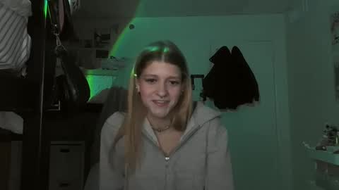 Snapshot of itsalexlove chatting on January 26, 2025, 4:09 am Alex Love online show from January 26, 2025, 4:09 am