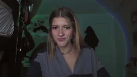 Snapshot of itsalexlove chatting on January 31, 2025, 1:33 am Alex Love online show from January 31, 2025, 1:33 am