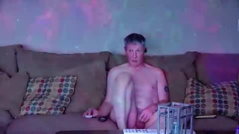 Snapshot of itsallaboutme68 chatting on May 7, 2026, 6:52 am Just John online show from May 7, 2026, 6:52 am
