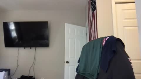 itsasecretttt online show from September 24, 2025, 4:43 pm