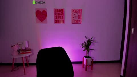 camill online show from April 4, 2026, 1:37 am