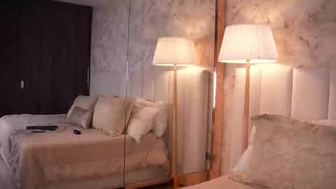     online show from March 18, 2026, 3:26 pm