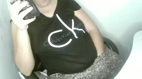 Foxy online show from February 1, 2026, 7:40 am