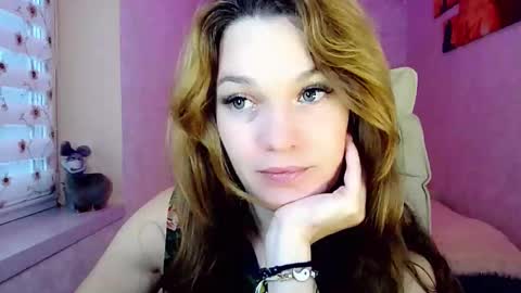 itslunaday online show from November 5, 2025, 6:57 am