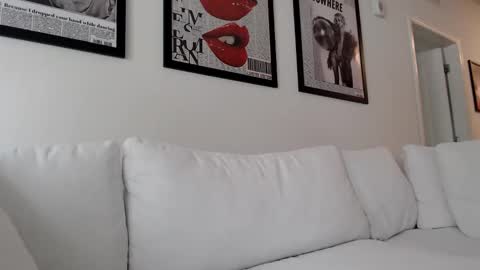 Alexis Rae online show from September 17, 2025, 3:46 pm