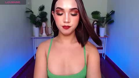 Sofia online show from October 13, 2025, 7:52 am