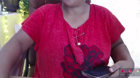 Snapshot of itsmiradesire chatting on July 4, 2026, 10:10 am Mira online show from July 4, 2026, 10:10 am