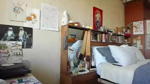 Roxy online show from August 8, 2026, 9:11 am