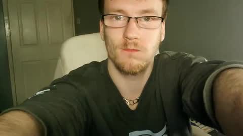 itsnotliam834 online show from October 1, 2025, 2:28 am