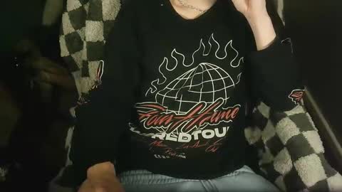 itsnotliam834 online show from November 28, 2025, 2:36 am