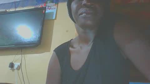 Queen blacq online show from October 14, 2025, 6:36 am