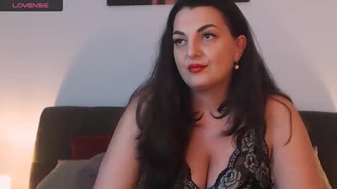 Melissa Khaan online show from January 5, 2025, 2:30 pm