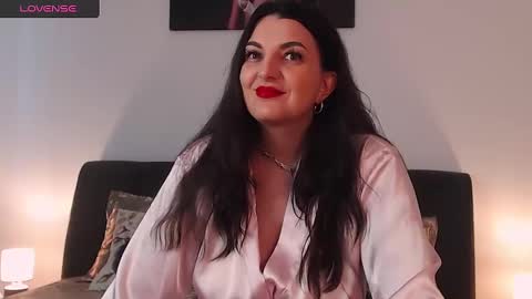 Melissa Khaan online show from February 21, 2025, 11:01 am