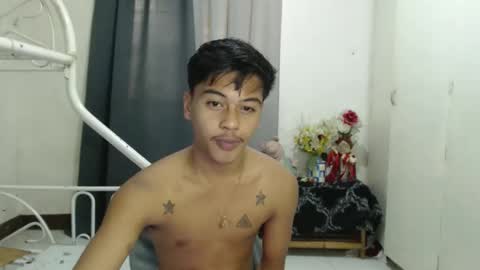 Jhonfred online show from March 26, 2026, 4:07 am