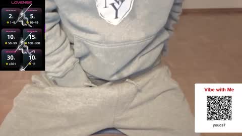 Snapshot of iuuuf2 chatting on December 17, 2025, 7:58 am Iuuuf2 or Samel online show from December 17, 2025, 7:58 am