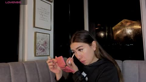 Ivanna West online show from April 22, 2026, 9:55 am