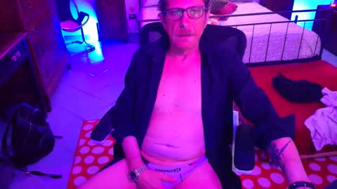 yves online show from September 24, 2025, 7:50 pm