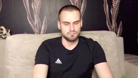 iveran online show from October 22, 2025, 6:51 pm