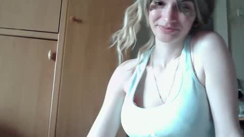 ivetta911 online show from March 31, 2026, 11:54 am