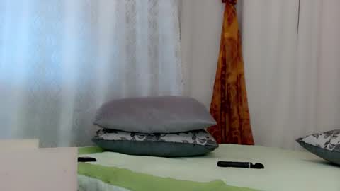 IrennaSplash online show from February 3, 2025, 8:24 am