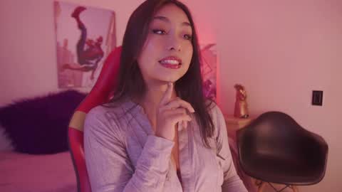 iveet  online show from November 29, 2025, 5:54 am