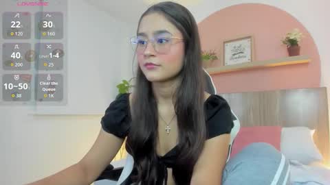 I V E T T E online show from March 25, 2026, 8:04 pm