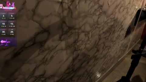 Ivis  online show from April 20, 2026, 12:19 pm