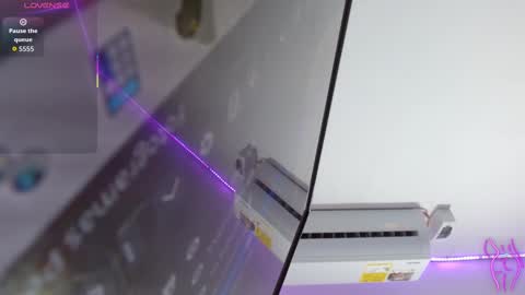 Ivon online show from October 2, 2025, 12:23 pm