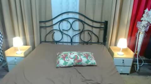 ivone_twinkle online show from October 17, 2025, 6:38 am