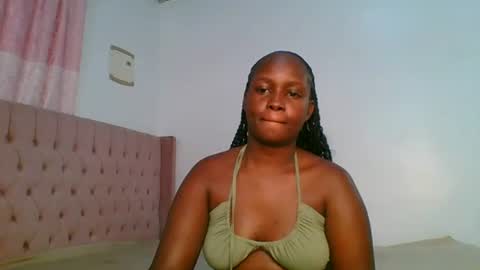 Snapshot of ivory_mae chatting on July 26, 2026, 5:20 pm ivory_mae online show from July 26, 2026, 5:20 pm