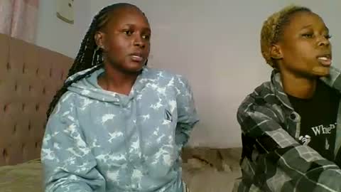 Snapshot of ivory_mae chatting on July 29, 2026, 10:30 pm ivory_mae online show from July 29, 2026, 10:30 pm