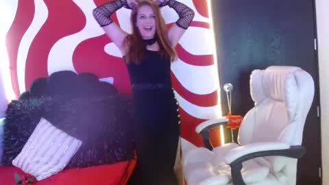 Snapshot of ivory_mistress chatting on May 16, 2026, 2:16 pm ivory_mistress online show from May 16, 2026, 2:16 pm