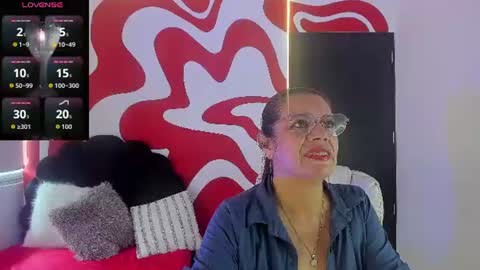 Snapshot of ivory_mistress chatting on June 10, 2026, 1:32 pm ivory_mistress online show from June 10, 2026, 1:32 pm