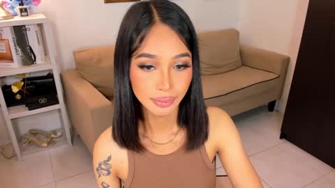 kirstenelsie online show from March 11, 2025, 4:21 am