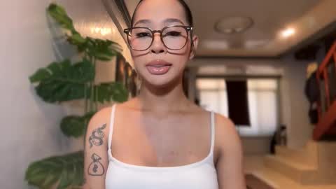 Snapshot of ivorycollins chatting on February 26, 2026, 1:04 am kirstenelsie online show from February 26, 2026, 1:04 am