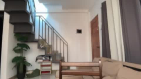 kirstenelsie online show from June 8, 2026, 1:20 am